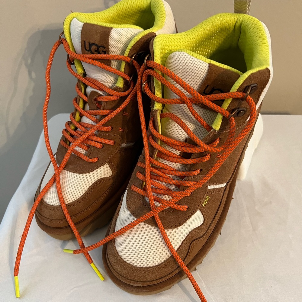 Womens UGG® Highland Hi Heritage Sneaker - Chestnut